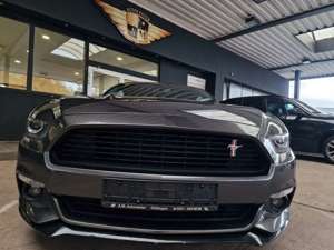 Ford Mustang 2.3 EcoBoost Auto Fastback Bild 4