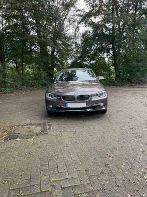 BMW 328 328i xDrive Bild 3