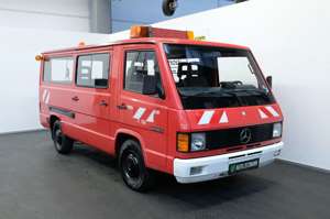 Mercedes-Benz MB 100 D 8-Sitzer verglast Bild 1