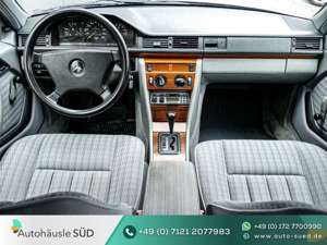 Mercedes-Benz E 200 |OLDTIMER|AHK|AUTOMATIK|SERVOLENKUNG| Bild 10