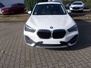 BMW X1 X1 sDrive18d Aut. Advantage Bild 1