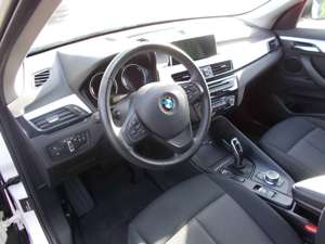 BMW X1 X1 sDrive18d Aut. Advantage Bild 3