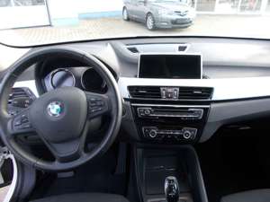 BMW X1 X1 sDrive18d Aut. Advantage Bild 5