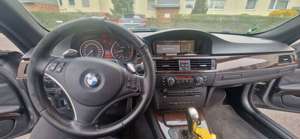 BMW 330 330d DPF Cabrio Aut. Bild 4