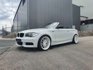 BMW 120 i Cabrio (E88) White Angel