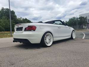 BMW 120 i Cabrio (E88) White Angel Bild 3