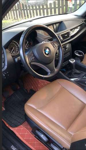BMW X1 xDrive 18d Bild 3