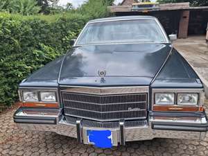 Cadillac Fleetwood Brougham