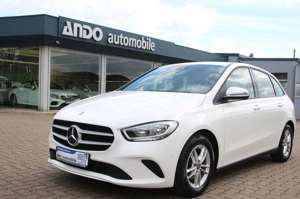 Mercedes-Benz B 180 B180d Business MBUX/Teilleder/Navi/Spurhalte/AHK