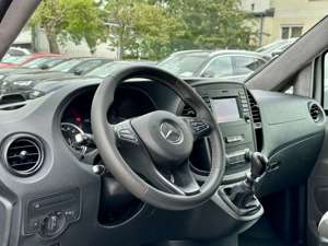 Mercedes-Benz Vito 110 CDI lang /Wohnmobil//Bett/Dusche/Küche/ Bild 2