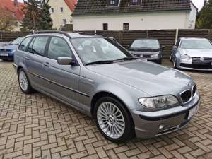 BMW 330 xi Edition Exclusive "LEDER+KLIMA+S.HEFT+ALLRAD" Bild 2