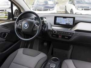BMW i3 s (120 Ah), 135kW Navi Prof. Klimaaut. PDC Bild 5