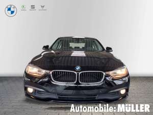 BMW 318 Advantage i Limousine Bild 2