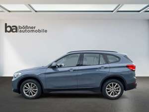 BMW X1 sDrive 18d Advantage*Pano*LED*Navi*Fahrschule Bild 2