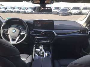 BMW 530 i Luxury Line*UPE 77.350*Glasdach*HiFi*DAB* Bild 4