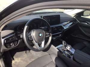 BMW 530 i Luxury Line*UPE 77.350*Glasdach*HiFi*DAB* Bild 3