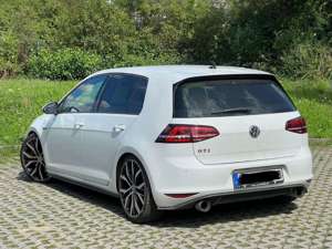 Volkswagen Golf GTI Performance BlueMotion guter Zustand Bild 4
