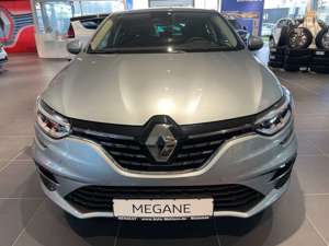 Renault Megane IV Lim. INTENS TCe 140 EDC GPF Bild 2