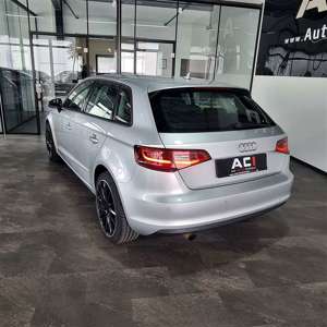 Audi A3 Sportback Attraction, Navi, PDC, Bild 4