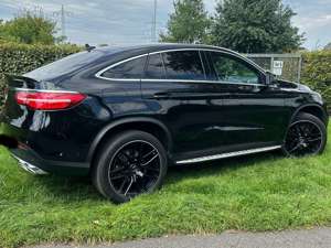 Mercedes-Benz GLE 350 GLE-Coupe d Coupe 4Matic 9G-TRONIC AMG Line Bild 1