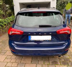 Ford Focus Cool  Connect mit Panoramadach Bild 4