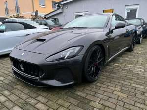 Maserati GranTurismo 4.7 V8 MC STRADALE *CARBON* Bild 4