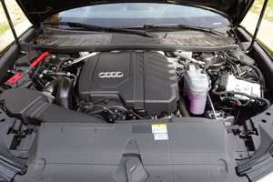 Audi A6 Lim. sport 40 TFSI 150kW S-tr. S-line Navi MatrixL Bild 5