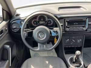 Volkswagen Beetle Lim. *erst 7.900Km*1.Hand*TÜV Neu* Bild 4