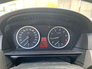 BMW 525 5er Touring*Autmatik*8-fachbereift*Klimaautomatik Bild 3
