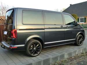Volkswagen T6.1 Multivan Sportpaket LED 18" 7Si Standh. AHK Leder SiH  d-Sc