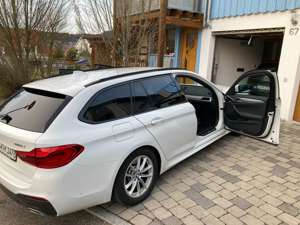 BMW 520 520d Touring Aut. M Sport Edition Bild 2