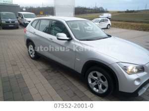 BMW X1 20i xDrive -PDC-Xenon