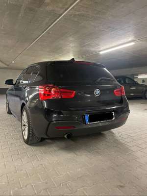 BMW 118 118i Aut. M Sport Bild 3