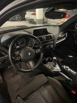 BMW 118 118i Aut. M Sport Bild 4