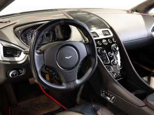 Aston Martin Vanquish S Bild 3