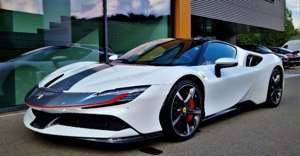 Ferrari Others SF90 FIORANO/CARBON/TITAN SPORTAUSPUFF Bild 2