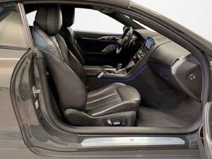 BMW 840 d xDrive Cabrio M-Sport BW Laser HuD Sitzbel Bild 9