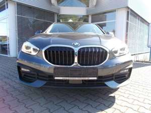 BMW 118 i F40 Advantage LED-Navi-Klima-SHZ-ALU Bild 3