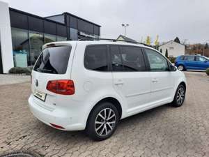 Volkswagen Touran Comfortline Climatronic Sitzheiz Tempomat Klima Bild 5