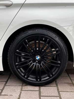BMW 520 520d Aut. M Sport Edition Bild 5