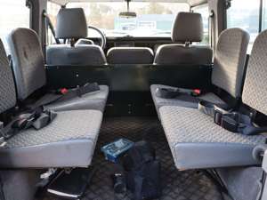 Land Rover Defender 90 7-Sitze StHz Klima AHK Bild 5