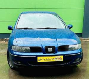 SEAT Leon 1.6, Klimaautomatik, ZV, e. Fensterheber Bild 2