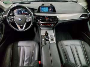 BMW 520 520dA Touring Luxury-Line Leder HuD Navi LED RFK Bild 5