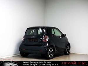 smart forTwo FORTWO Coupe EQ EXCLUSIVE*22KW*WINTER Passion Bild 2