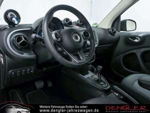 smart forTwo FORTWO Coupe EQ EXCLUSIVE*22KW*WINTER Passion Bild 4