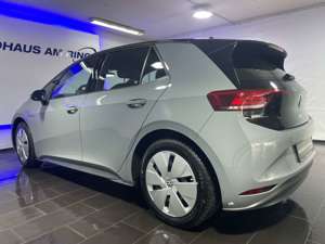 Volkswagen ID.3 110 kW Pure Performance 1HAND NAVI LED SPUR Bild 5