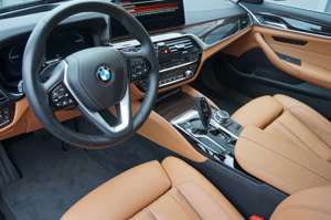 BMW 530 i Touring Luxury Line*UPE 77.040*Laser*Pano* Bild 4