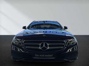 Mercedes-Benz E 200 T 4M Avantgarde+LED+Kamera+Navi+PDC+SHZ++ Bild 2