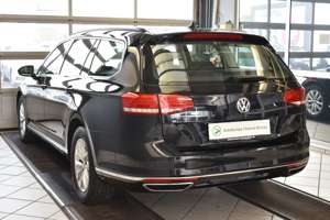 Volkswagen Passat Variant 2.0TDI Comfortline DSG*AHK*LED Bild 4