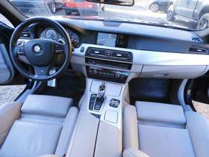 BMW 550 d xDrive*M SPORT*HEAD UP'EGSD*HIFI*PDC Bild 2